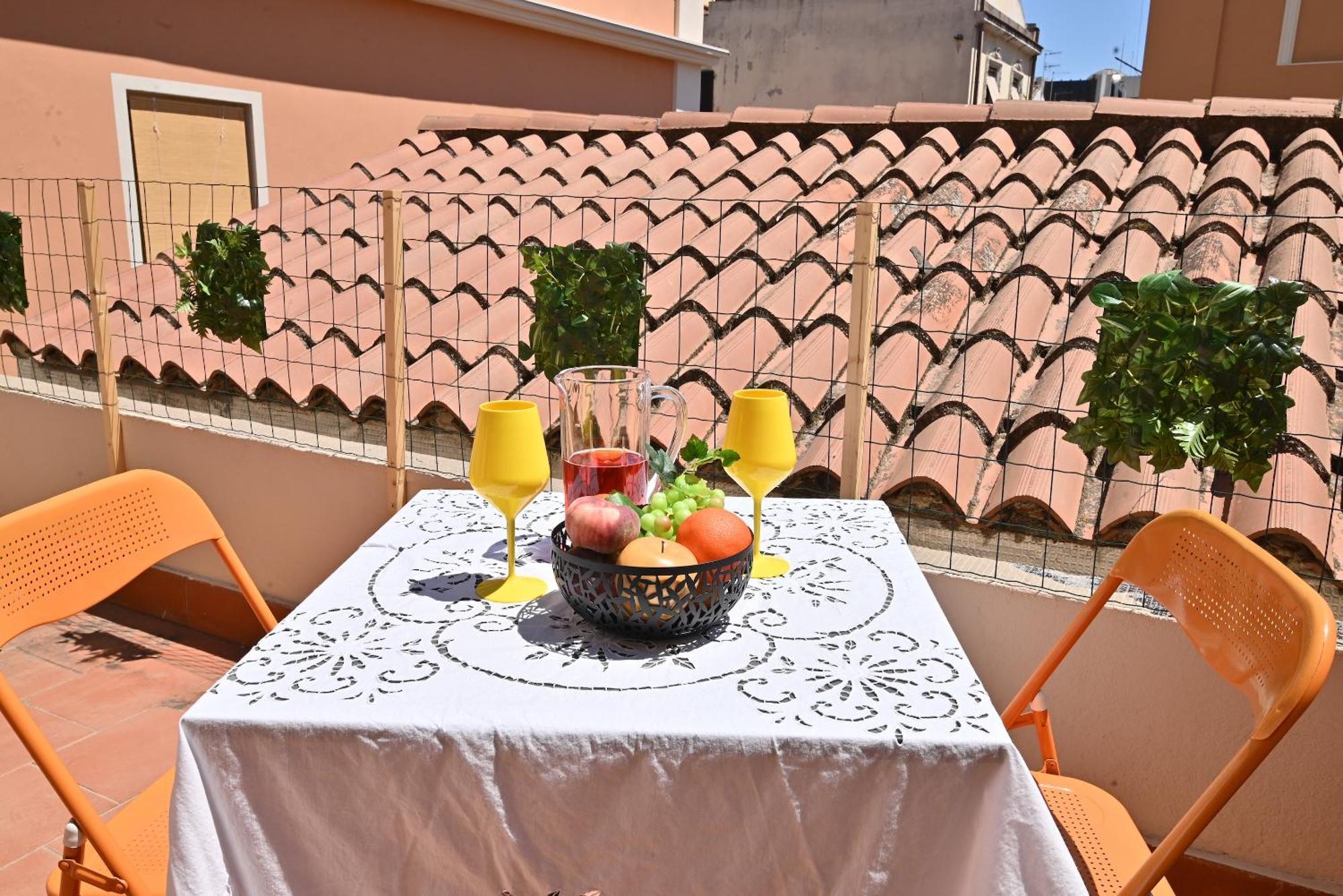 Izzhome Full Center Terrace Cagliari Exterior photo